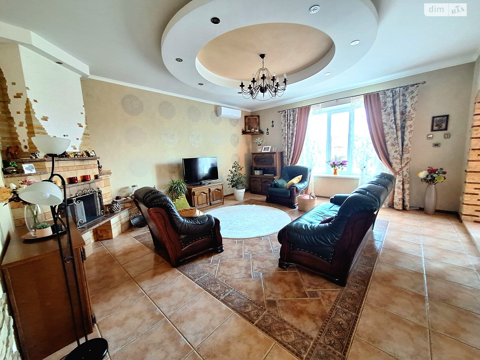 Обʼєкт нерухомості: 3 КІМ. БУДИНОК, ПЛОЩА - 300 м², ЦІНА - 238 000 $
 — HUBTRUST, Вінниця