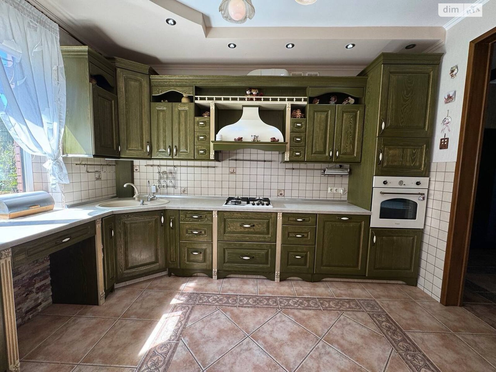 Обʼєкт нерухомості: 3 КІМ. БУДИНОК, ПЛОЩА - 300 м², ЦІНА - 238 000 $
 — HUBTRUST, Вінниця