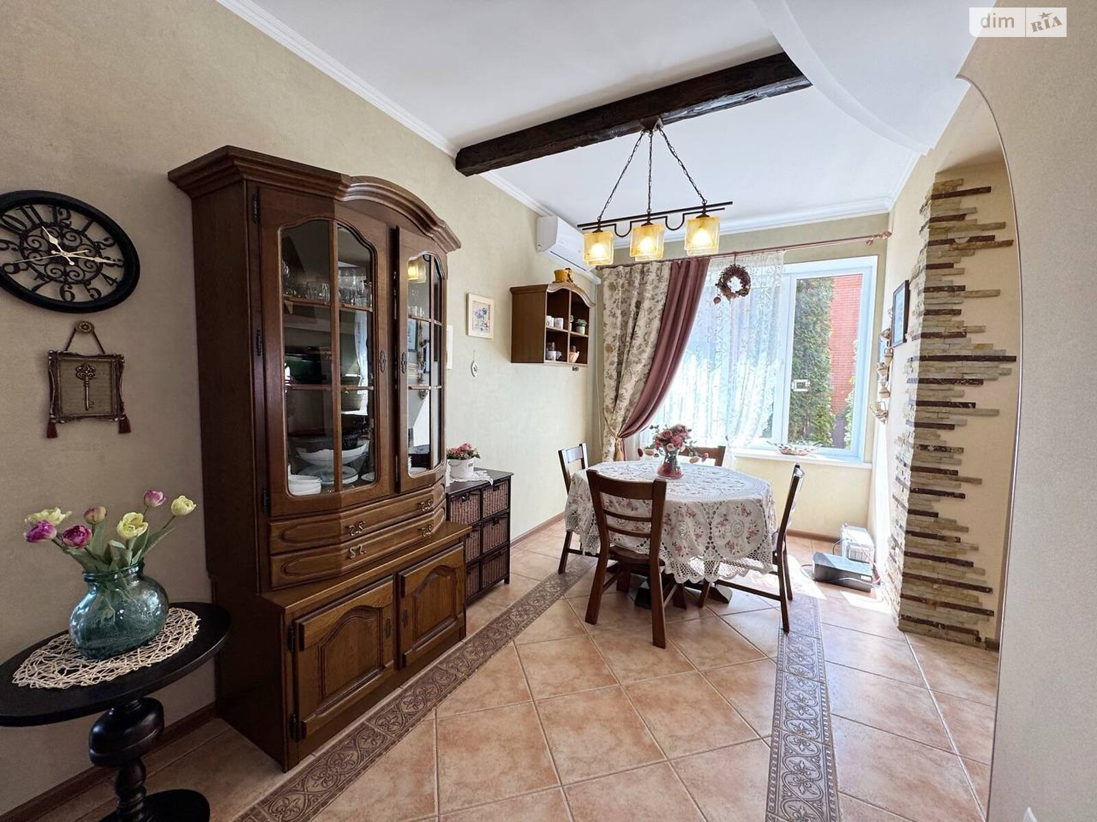 Обʼєкт нерухомості: 3 КІМ. БУДИНОК, ПЛОЩА - 300 м², ЦІНА - 238 000 $
 — HUBTRUST, Вінниця