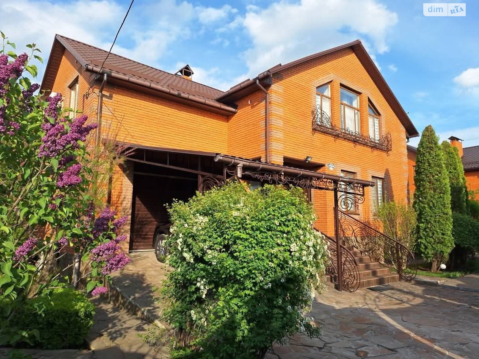 Обʼєкт нерухомості: 3 КІМ. БУДИНОК, ПЛОЩА - 300 м², ЦІНА - 238 000 $
 — HUBTRUST, Вінниця