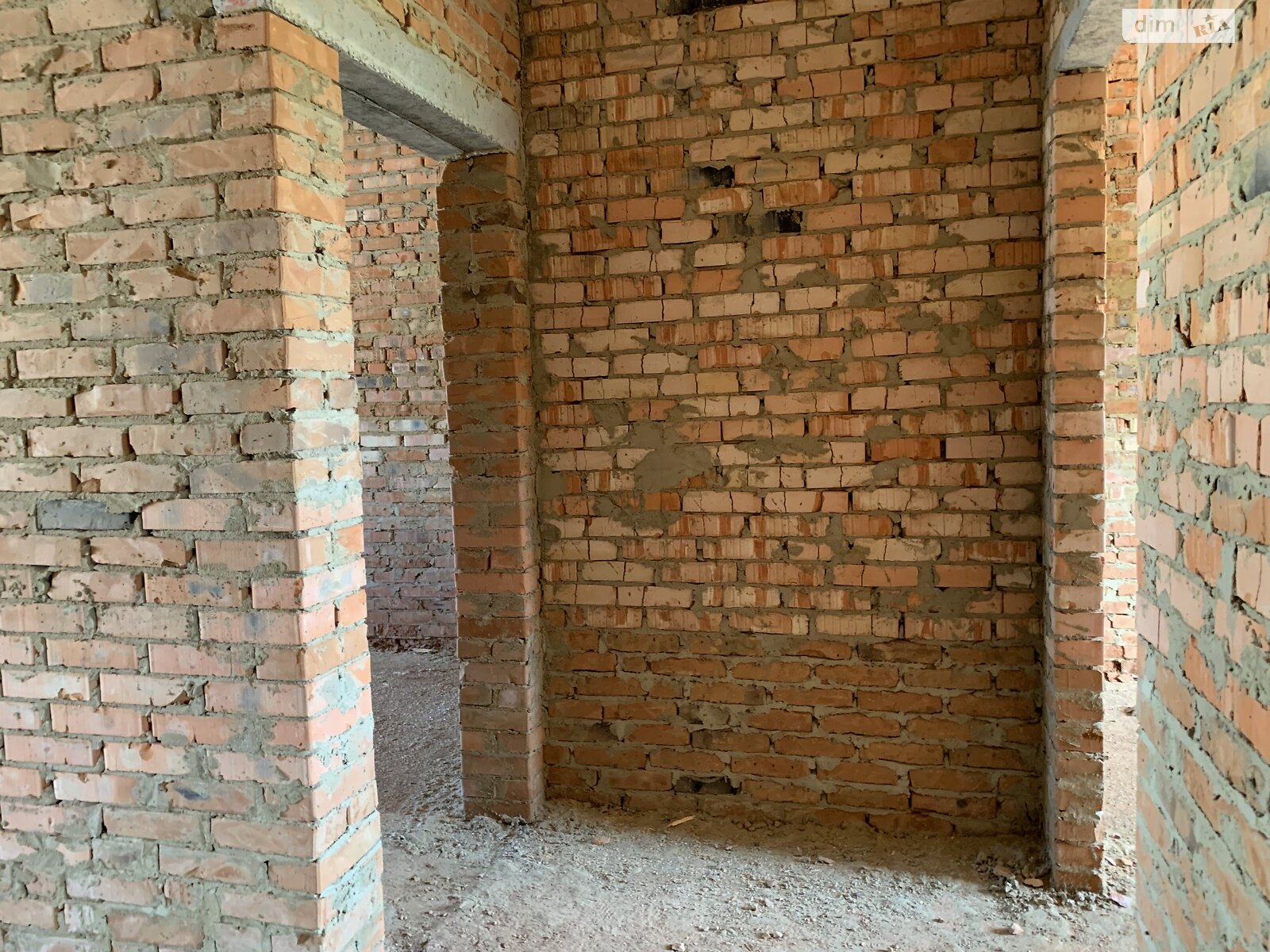 Обʼєкт нерухомості: 3 КІМ. ТАУНХАУС, ПЛОЩА - 65 м², ЦІНА - 36 000 $
, вул. Садова — HUBTRUST, Вінниця