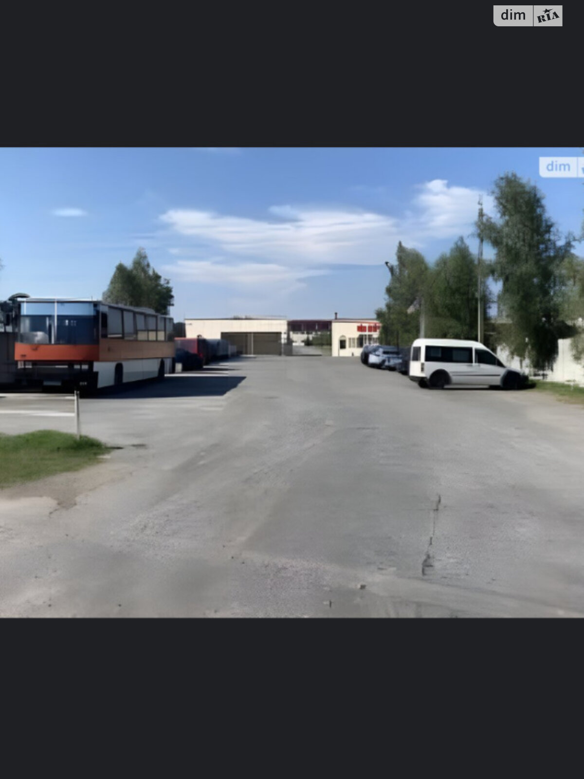 ПЛОЩА - 39.9 CОТ., ЦІНА - 30 000 $
, вул. Коцюбинського
