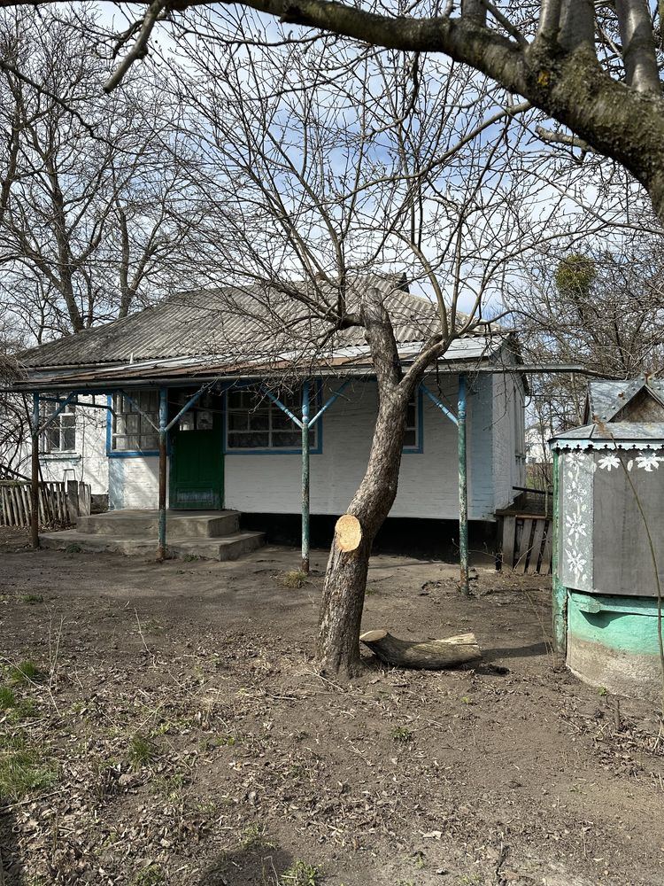 4 КІМ. БУДИНОК, ПЛОЩА - 39 м², ЦІНА - 5 000 $
