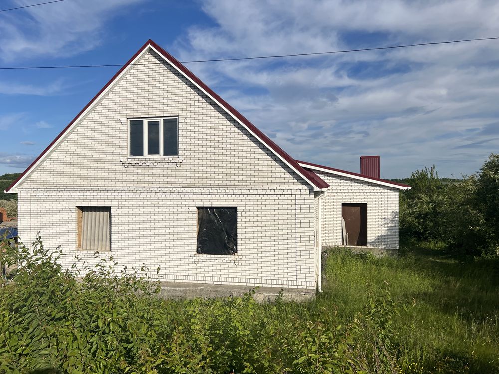 5 КІМ. БУДИНОК, ПЛОЩА - 140 м², ЦІНА - 28 000 $
