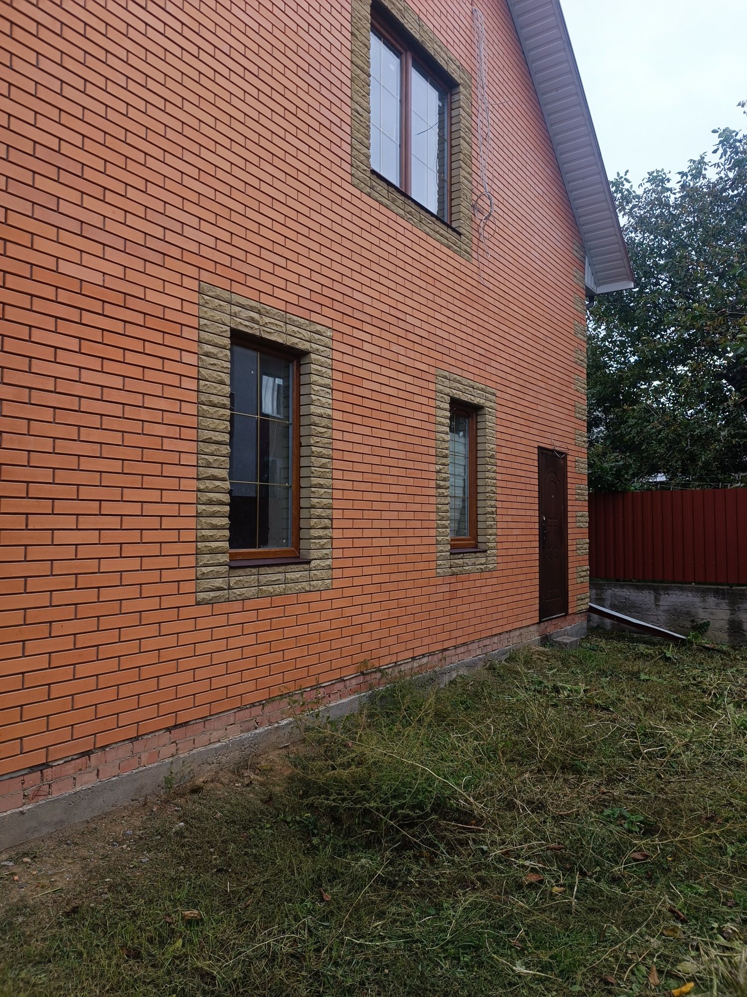 Обʼєкт нерухомості: 5 КІМ. ТАУНХАУС, ПЛОЩА - 245 м², ЦІНА - 155 000 $
 — HUBTRUST, Вінниця
