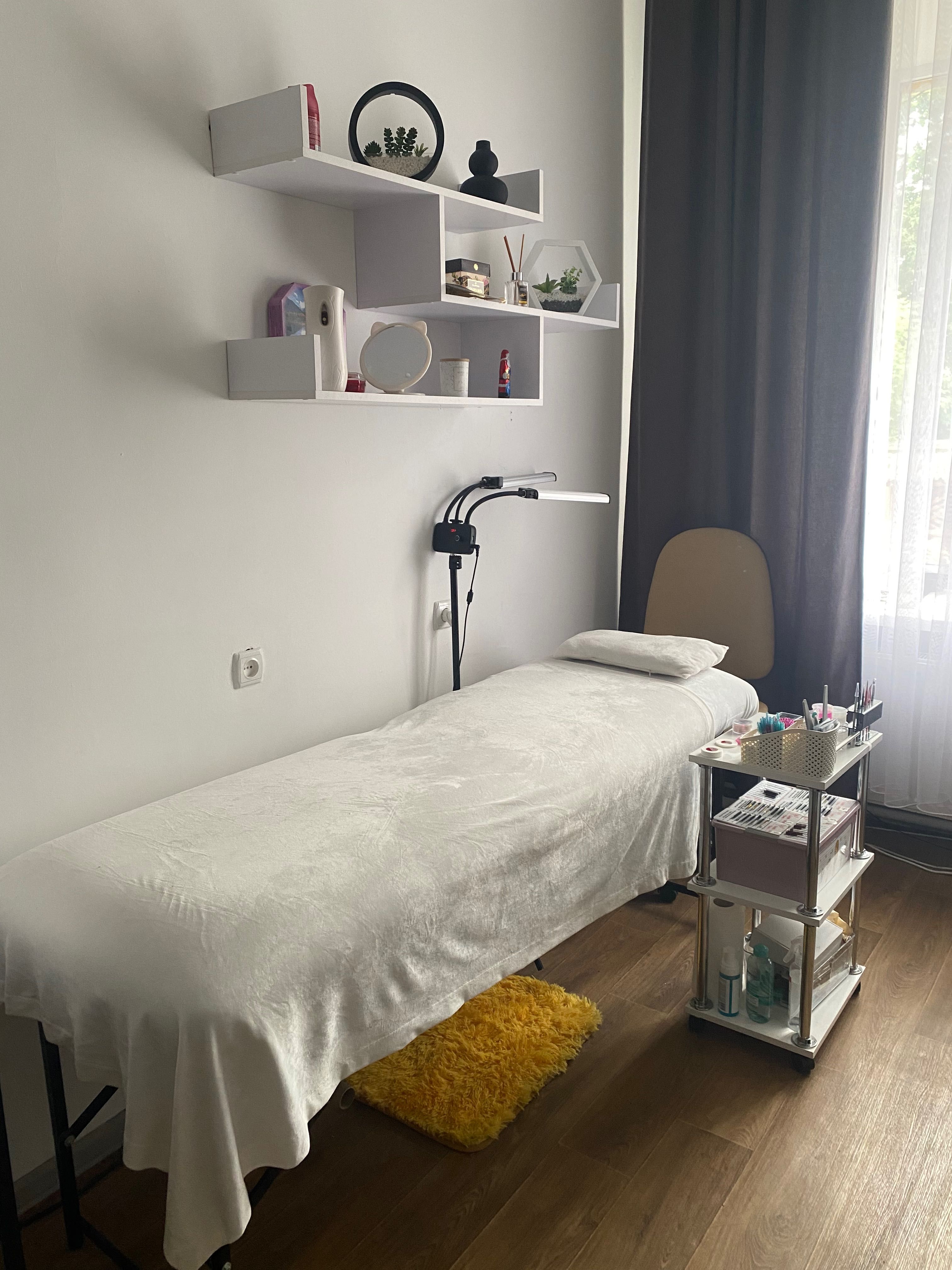 ПЛОЩА - 25 м², ЦІНА - 35 $
