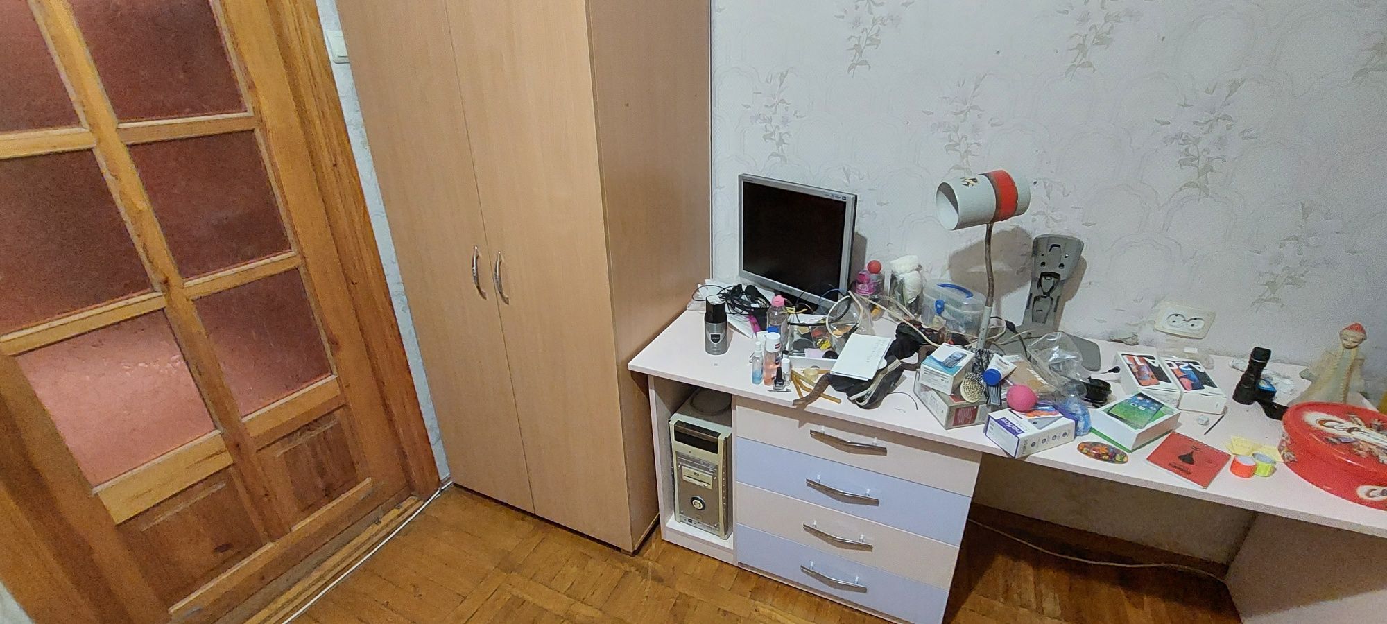 КІМНАТА, ПЛОЩА - 89 м², ЦІНА - 71 $
