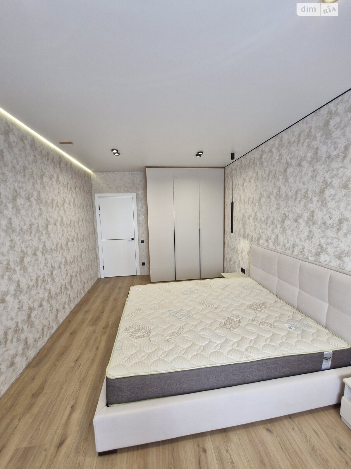 Обʼєкт нерухомості: 1 КІМ. КВАРТИРА, ПЛОЩА - 44.1 м², ЦІНА - 88 000 $
, вул. Праведників світу(Максимовича) — HUBTRUST, Вінниця