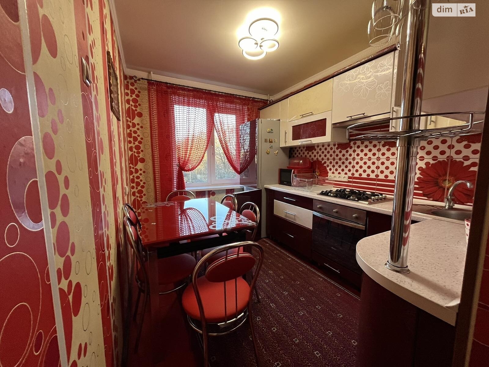 3 КІМ. КВАРТИРА, ПЛОЩА - 64 м², ЦІНА - 68 000 $
, вул. Левка Лук’яненка(Ватутіна)