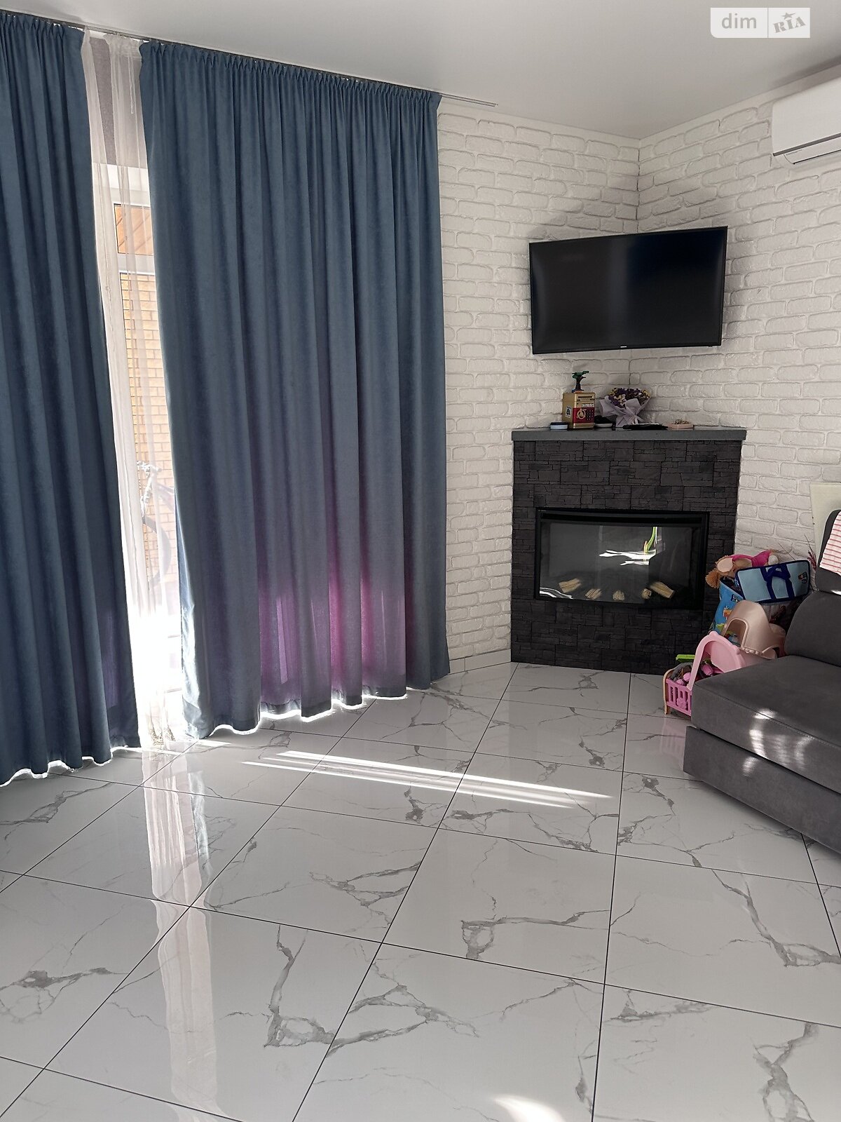 Обʼєкт нерухомості: 4 КІМ. БУДИНОК, ПЛОЩА - 120 м², ЦІНА - 200 000 $
, пров. Зоряний — HUBTRUST, Вінниця