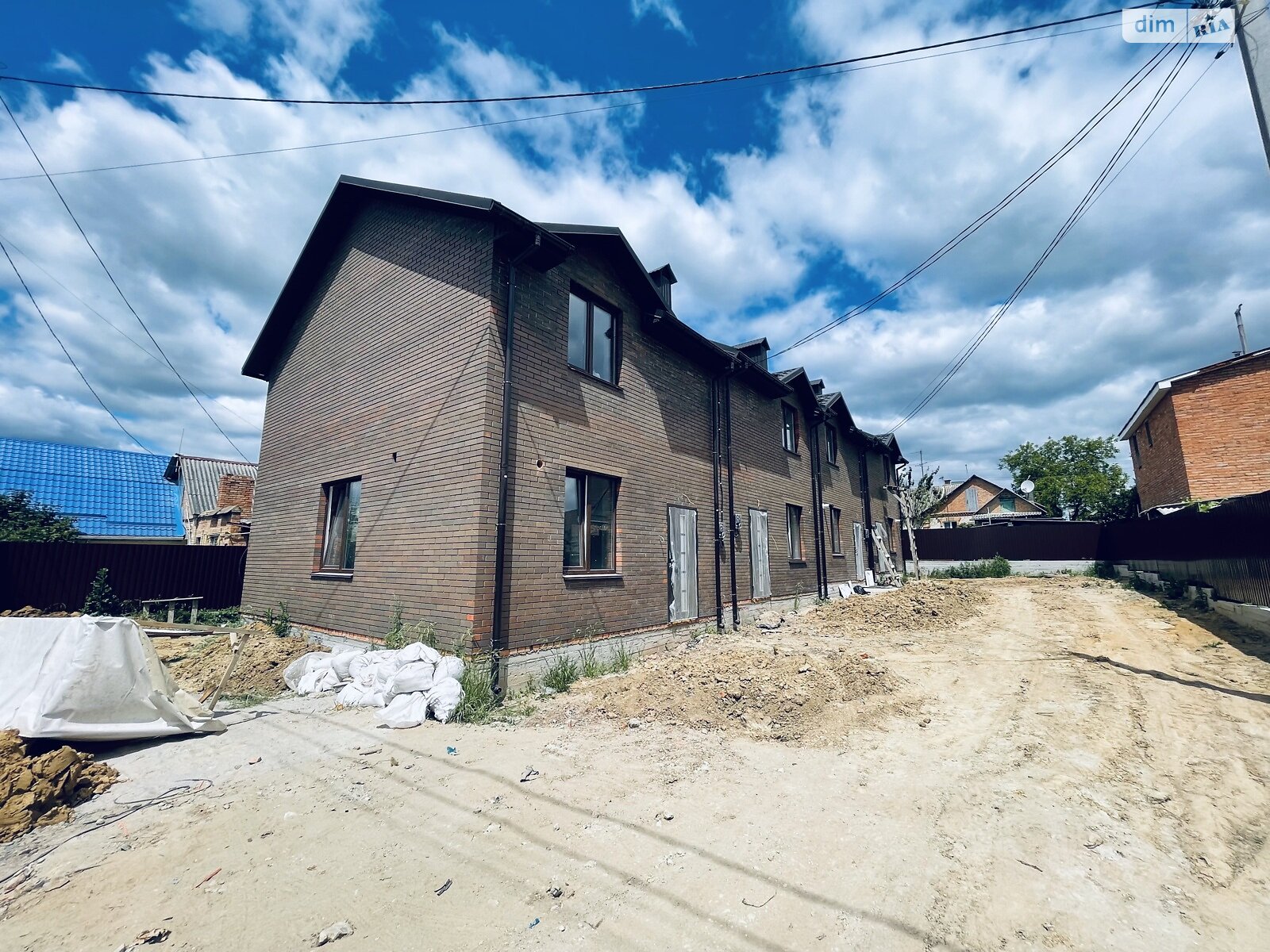 Обʼєкт нерухомості: 2 КІМ. ТАУНХАУС, ПЛОЩА - 82 м², ЦІНА - 66 000 $
, вул. Василя Кричевського(Ушакова) — HUBTRUST, Вінниця