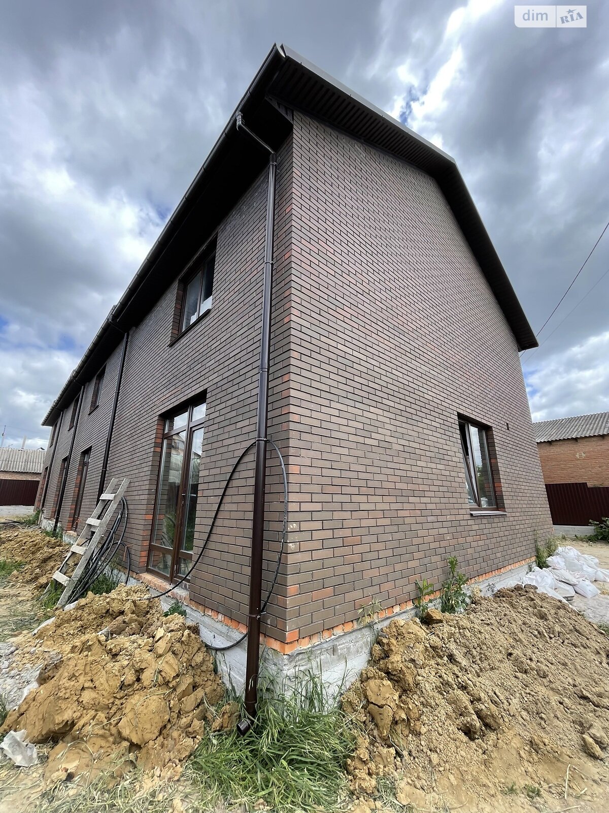 Обʼєкт нерухомості: 2 КІМ. ТАУНХАУС, ПЛОЩА - 82 м², ЦІНА - 66 000 $
, вул. Василя Кричевського(Ушакова) — HUBTRUST, Вінниця