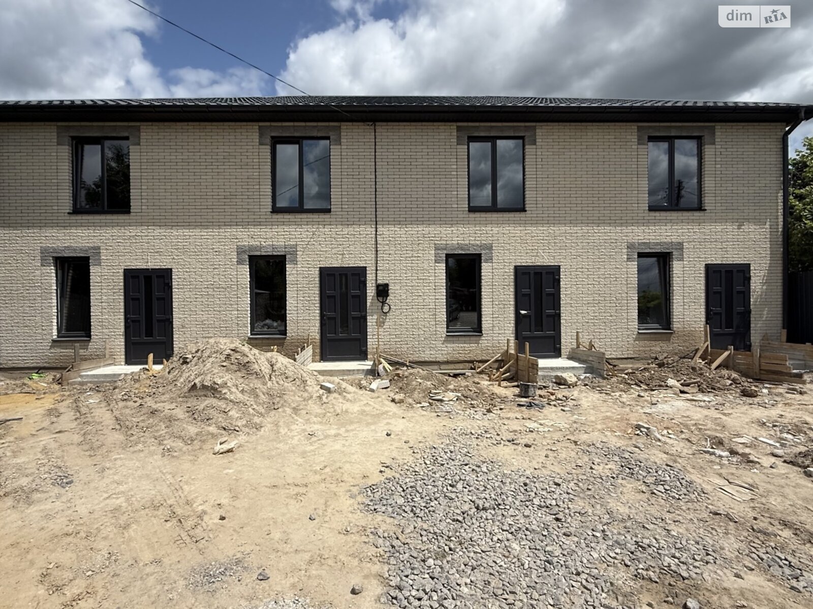 Обʼєкт нерухомості: 3 КІМ. ТАУНХАУС, ПЛОЩА - 85 м², ЦІНА - 45 000 $
, вул. Якова Шепеля — HUBTRUST, Вінниця