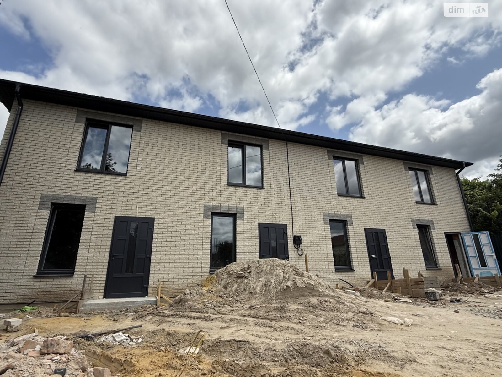 Обʼєкт нерухомості: 3 КІМ. ТАУНХАУС, ПЛОЩА - 85 м², ЦІНА - 45 000 $
, вул. Якова Шепеля — HUBTRUST, Вінниця