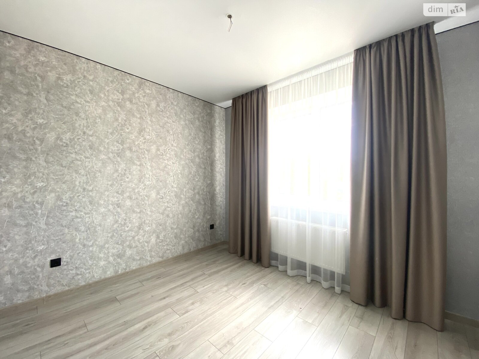 Обʼєкт нерухомості: 2 КІМ. ТАУНХАУС, ПЛОЩА - 75 м², ЦІНА - 74 000 $
, вул. Андріївська — HUBTRUST, Вінниця
