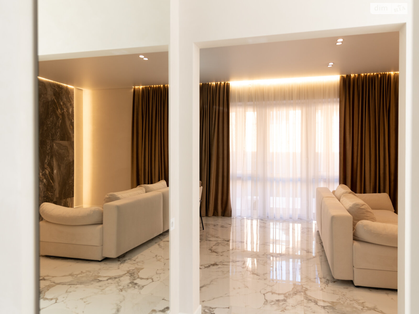 Обʼєкт нерухомості: 3 КІМ. ТАУНХАУС, ПЛОЩА - 90 м², ЦІНА - 130 000 $
, вул. Святошинська — HUBTRUST, Вінниця