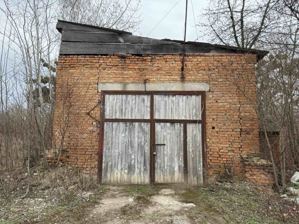 ПЛОЩА - 400 м², ЦІНА - 239 $
