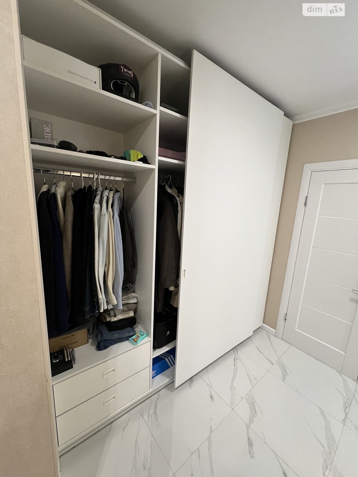 Обʼєкт нерухомості: 1 КІМ. КВАРТИРА, ПЛОЩА - 48 м², ЦІНА - 88 700 $
, вул. Трамвайна — HUBTRUST, Вінниця