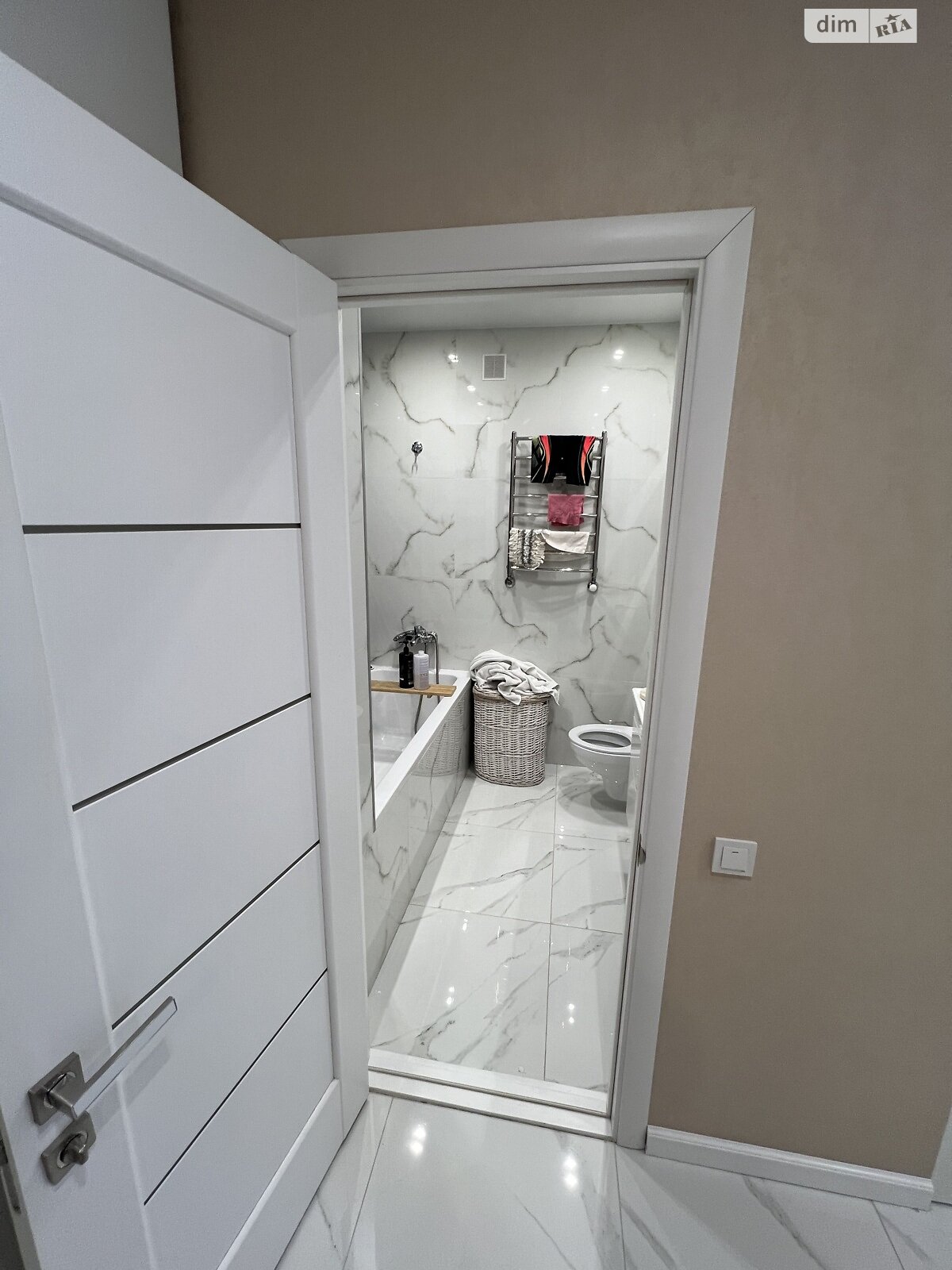 Обʼєкт нерухомості: 1 КІМ. КВАРТИРА, ПЛОЩА - 48 м², ЦІНА - 88 700 $
, вул. Трамвайна — HUBTRUST, Вінниця