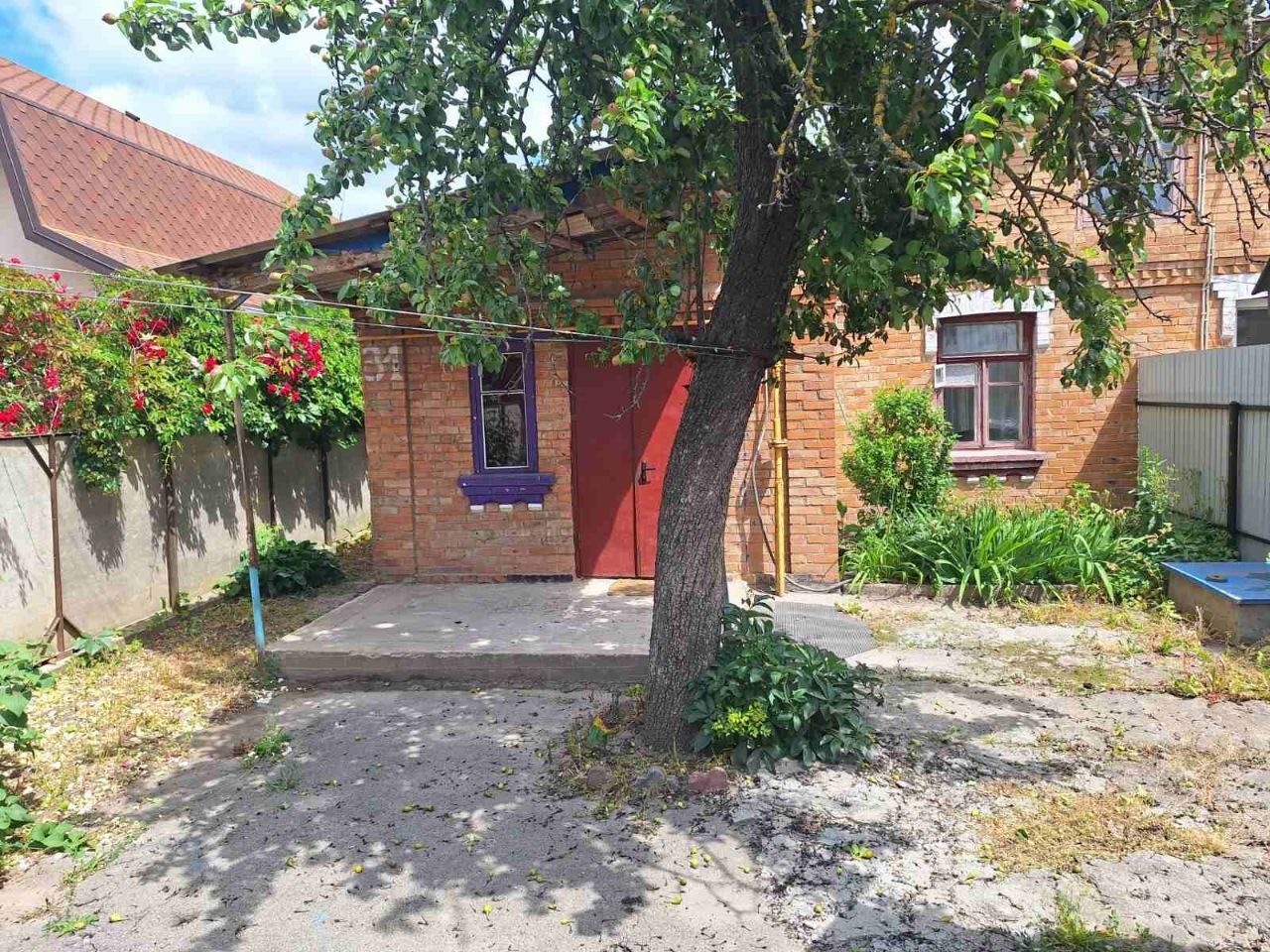 3 КІМ. БУДИНОК, ПЛОЩА - 60 м², ЦІНА - 45 000 $
