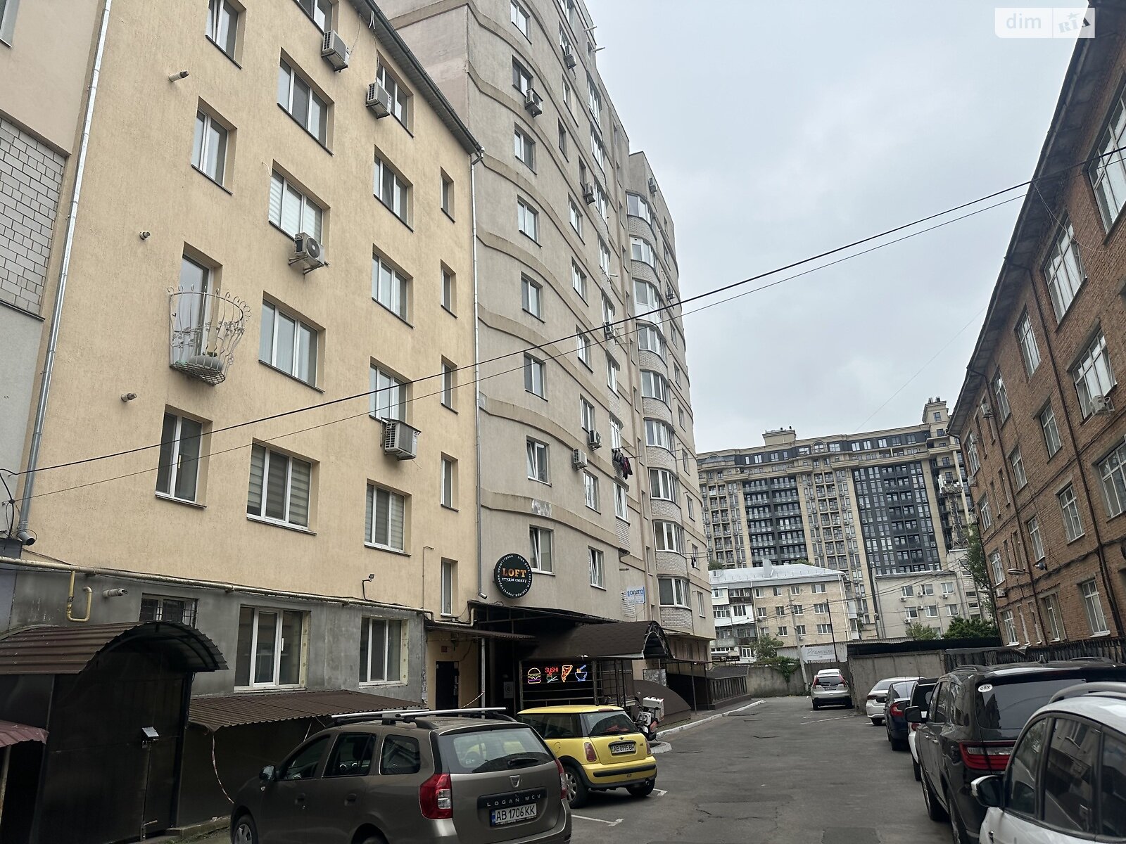 2 КІМ. КВАРТИРА, ПЛОЩА - 55.8 м², ЦІНА - 53 000 $
, вул. Келецька