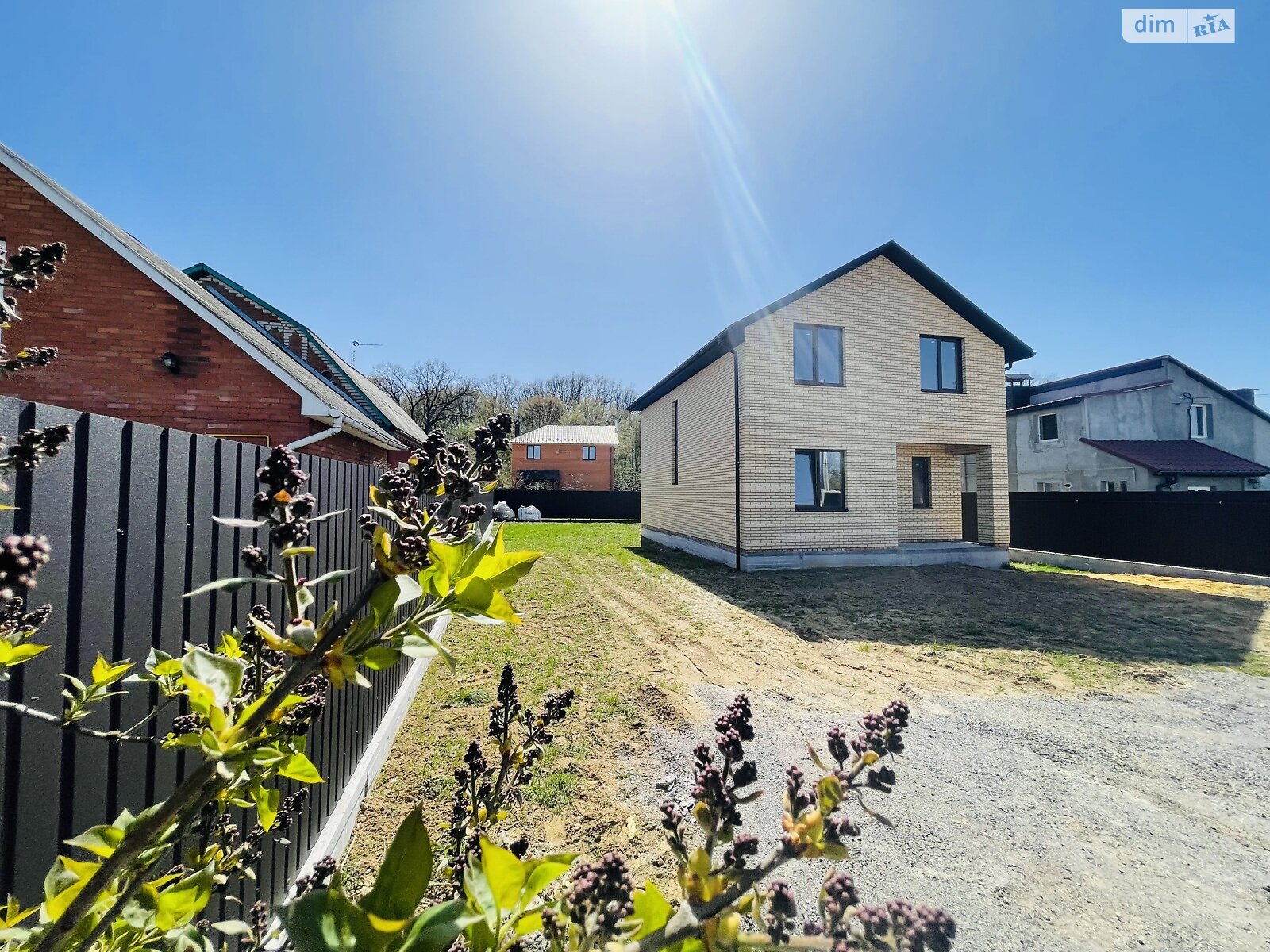 4 КІМ. БУДИНОК, ПЛОЩА - 120 м², ЦІНА - 81 500 $

