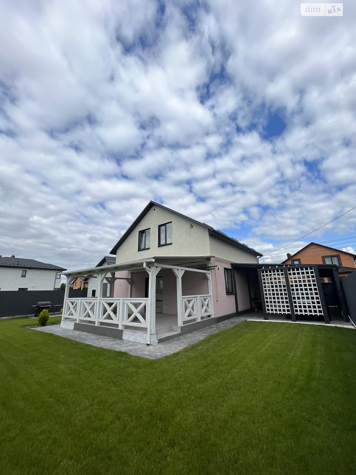 Обʼєкт нерухомості: 3 КІМ. БУДИНОК, ПЛОЩА - 106 м², ЦІНА - 165 000 $
, пров. Софіївський — HUBTRUST, Вінниця