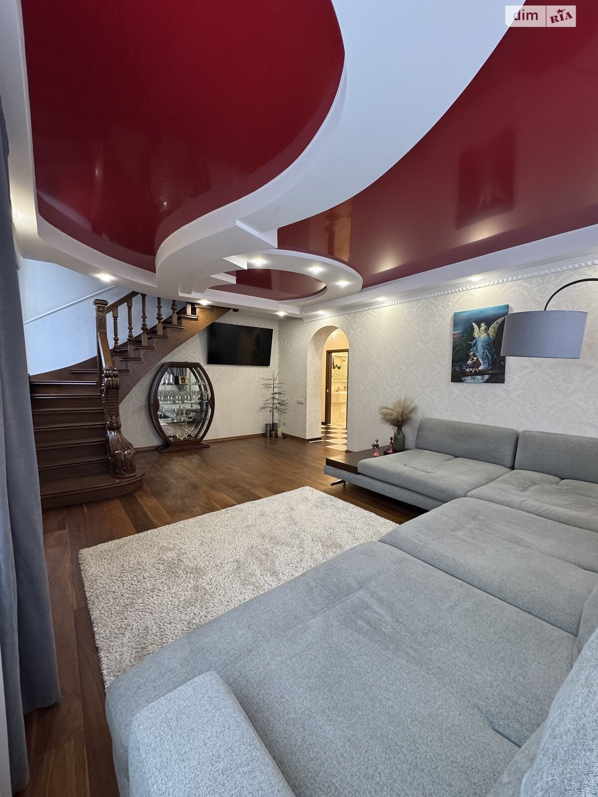 Обʼєкт нерухомості: 6 КІМ. БУДИНОК, ПЛОЩА - 240 м², ЦІНА - 300 000 $
 — HUBTRUST, Вінниця