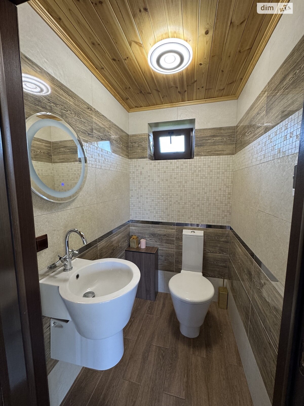 Обʼєкт нерухомості: 6 КІМ. БУДИНОК, ПЛОЩА - 240 м², ЦІНА - 300 000 $
 — HUBTRUST, Вінниця