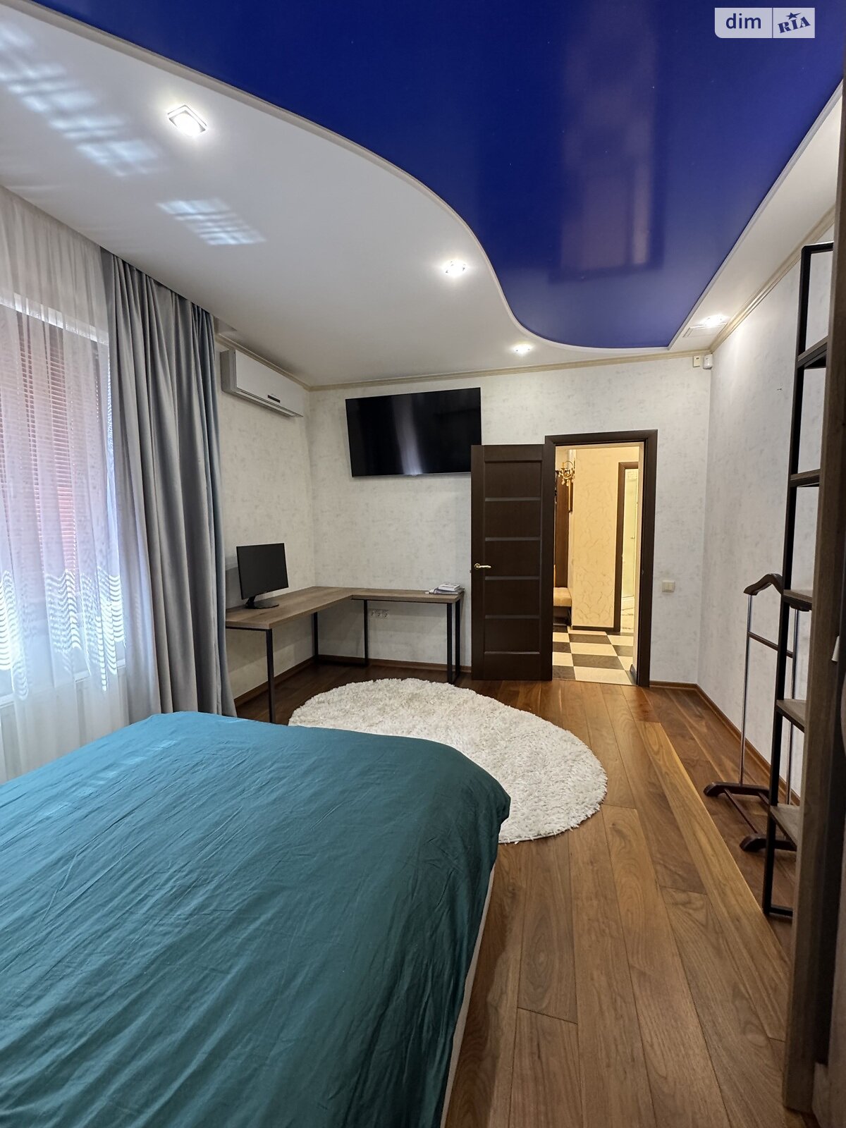 Обʼєкт нерухомості: 6 КІМ. БУДИНОК, ПЛОЩА - 240 м², ЦІНА - 300 000 $
 — HUBTRUST, Вінниця