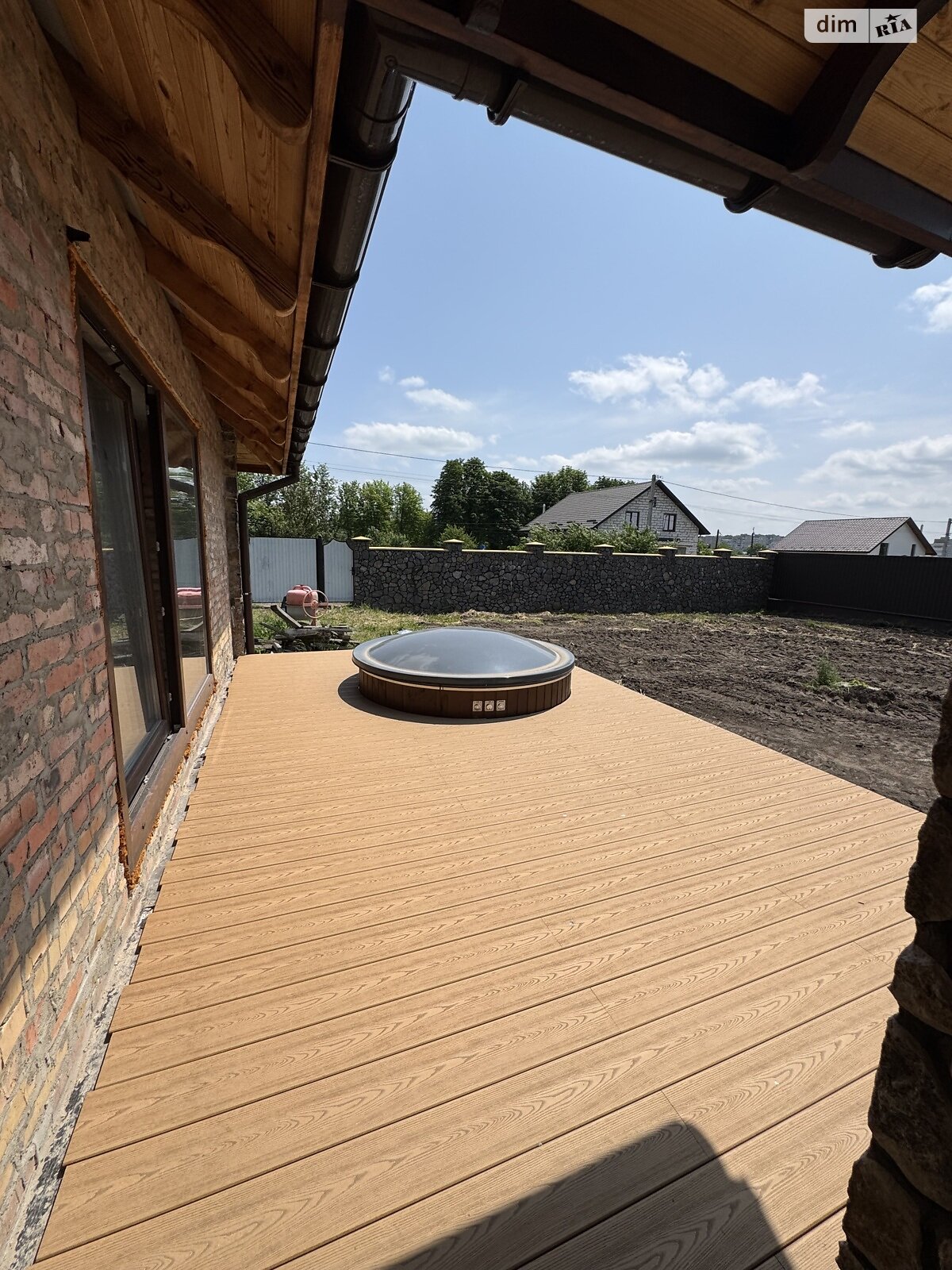 Обʼєкт нерухомості: 6 КІМ. БУДИНОК, ПЛОЩА - 240 м², ЦІНА - 300 000 $
 — HUBTRUST, Вінниця