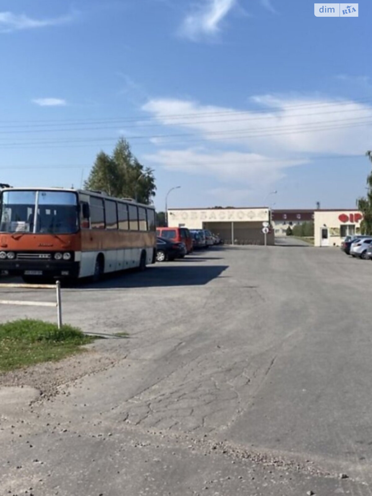 ПЛОЩА - 15.5 CОТ., ЦІНА - 15 000 $
, вул. Коцюбинського