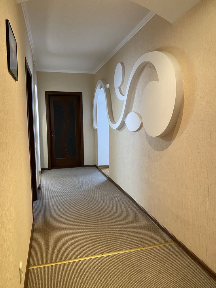 Обʼєкт нерухомості: 9 КІМ. БУДИНОК, ПЛОЩА - 170 м², ЦІНА - 94 000 $
 — HUBTRUST, Вінниця