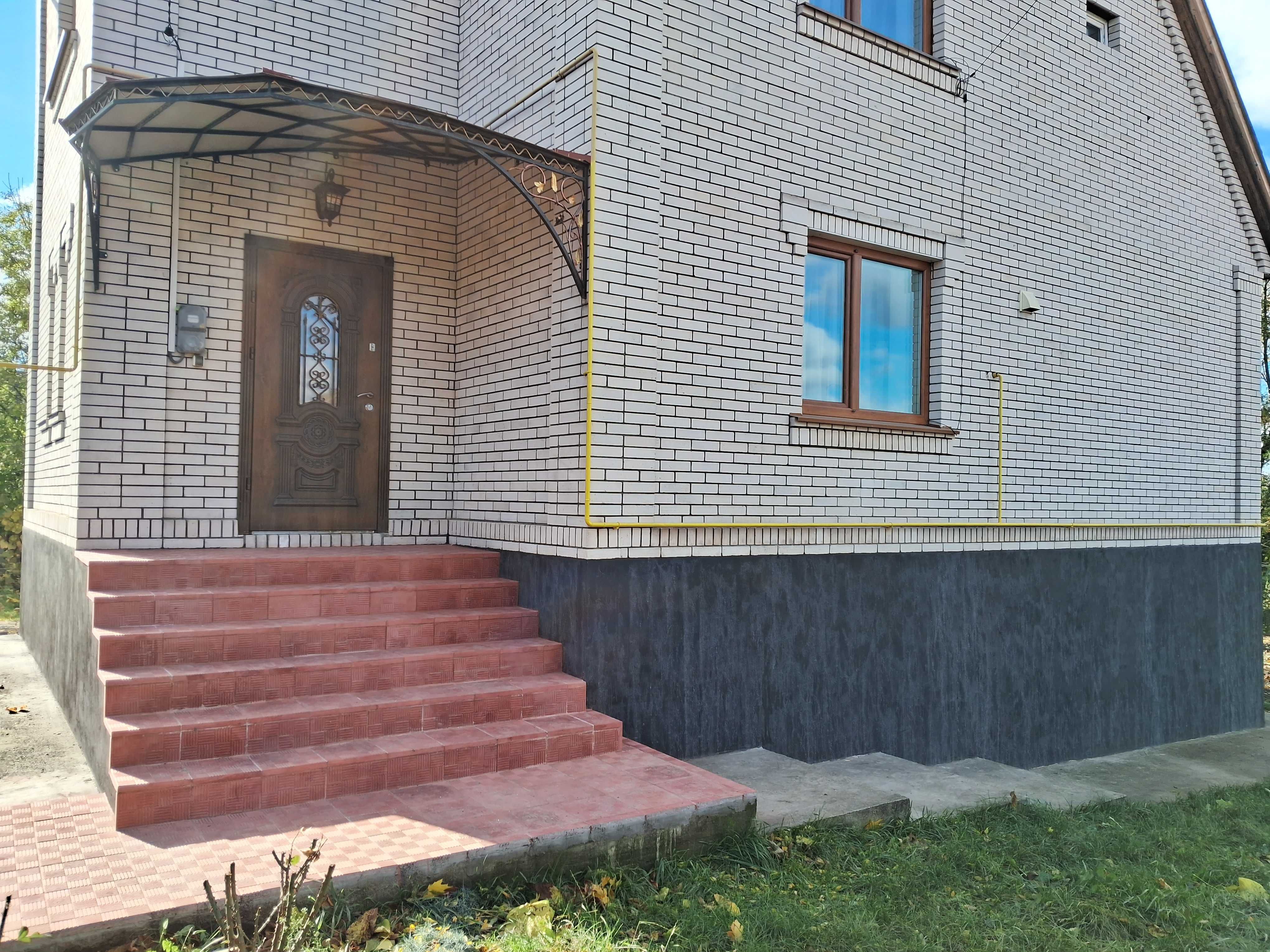 Обʼєкт нерухомості: 8 КІМ. БУДИНОК, ПЛОЩА - 200 м², ЦІНА - 110 000 $
 — HUBTRUST, Вінниця