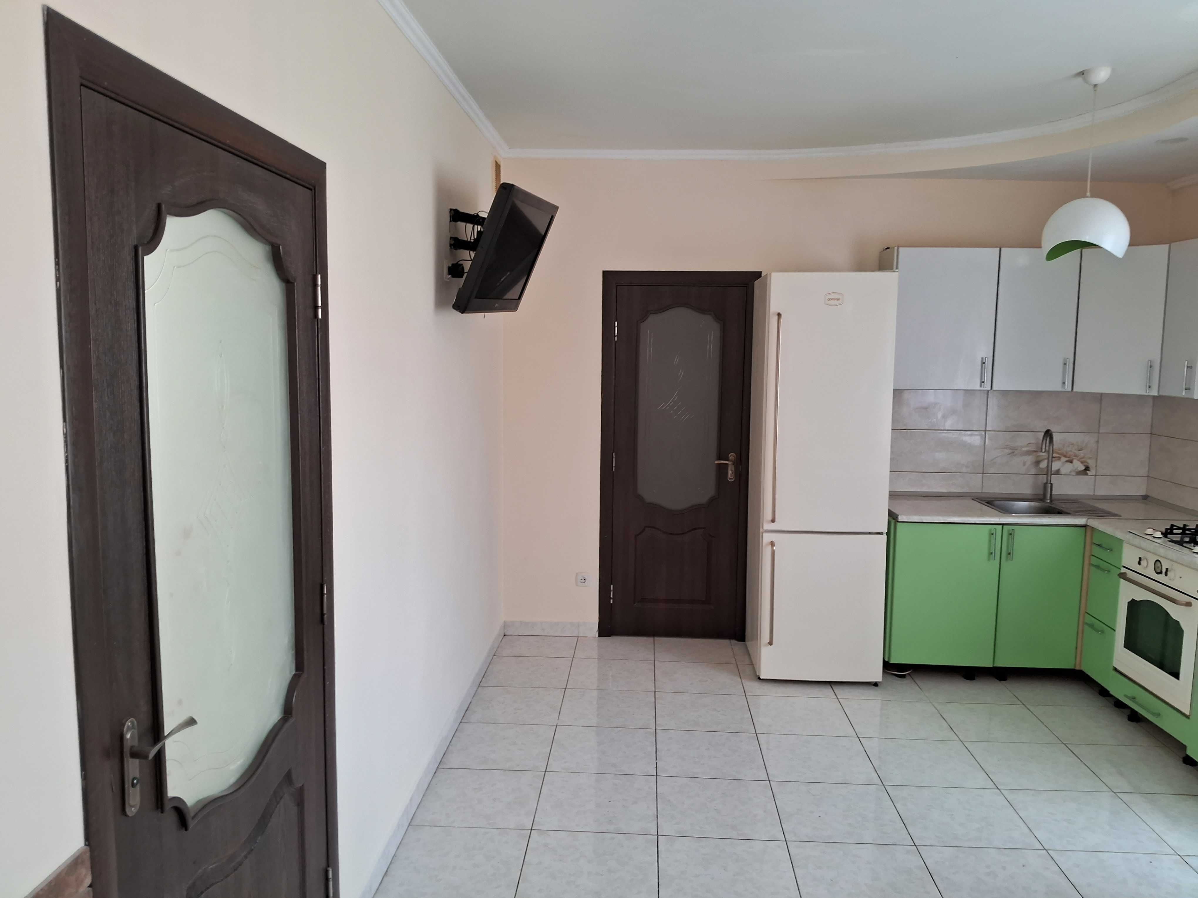 Обʼєкт нерухомості: 8 КІМ. БУДИНОК, ПЛОЩА - 200 м², ЦІНА - 110 000 $
 — HUBTRUST, Вінниця
