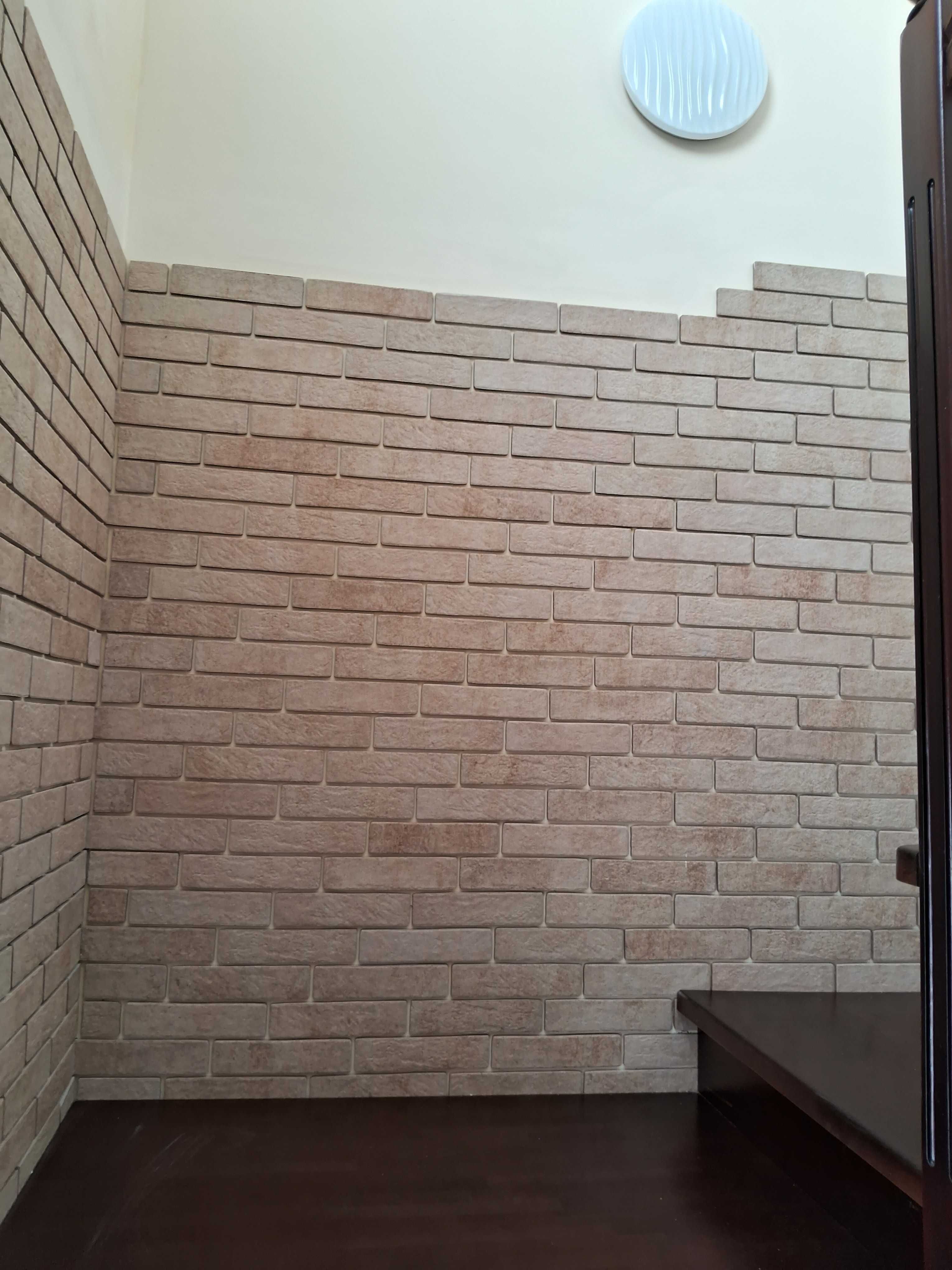 Обʼєкт нерухомості: 8 КІМ. БУДИНОК, ПЛОЩА - 200 м², ЦІНА - 110 000 $
 — HUBTRUST, Вінниця