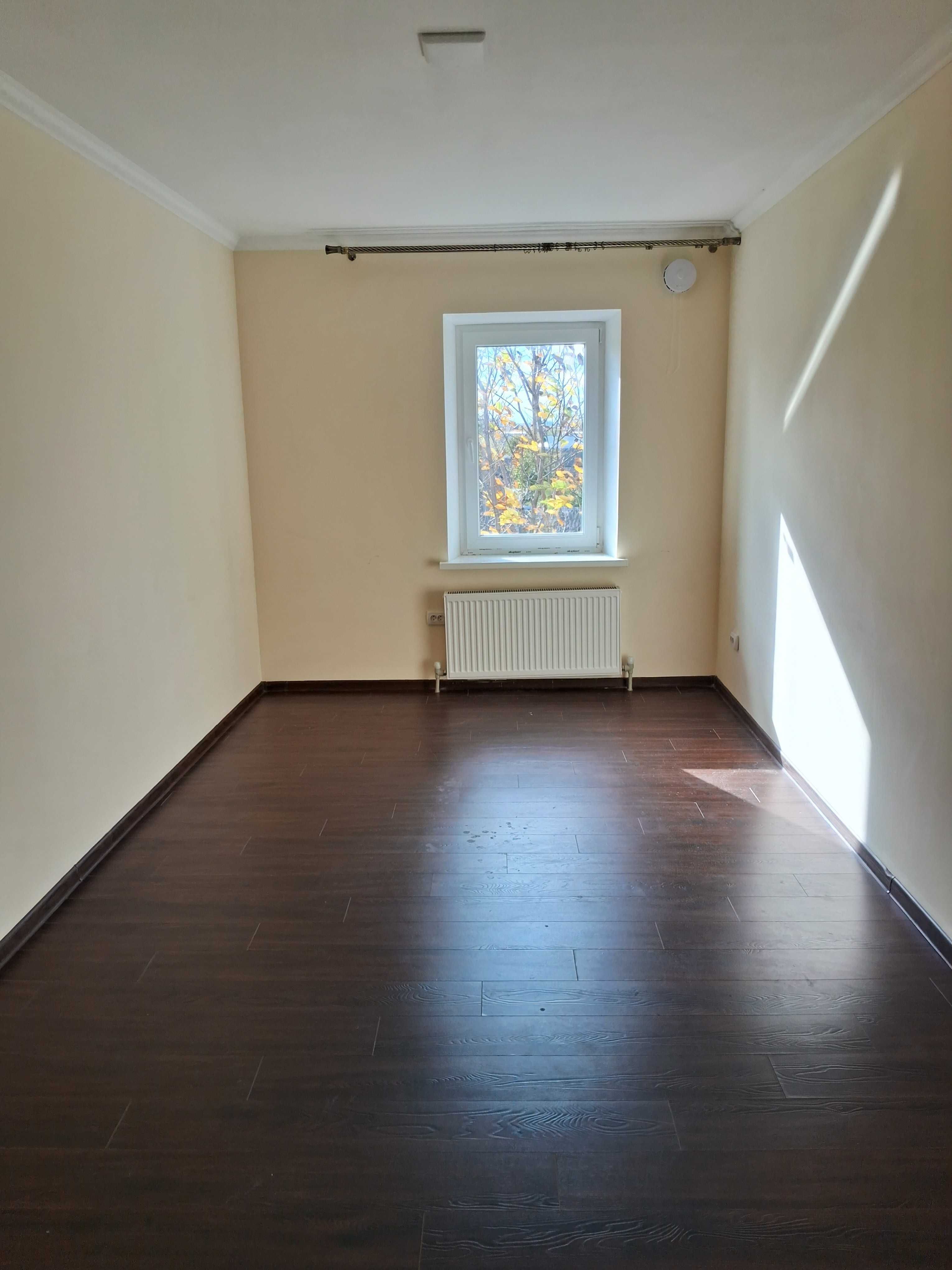 Обʼєкт нерухомості: 8 КІМ. БУДИНОК, ПЛОЩА - 200 м², ЦІНА - 110 000 $
 — HUBTRUST, Вінниця