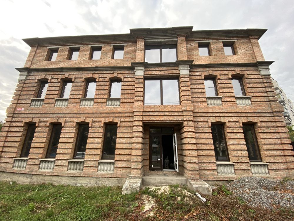 Обʼєкт нерухомості: ПЛОЩА - 500 м², ЦІНА - 800 000 $
 — HUBTRUST, Вінниця
