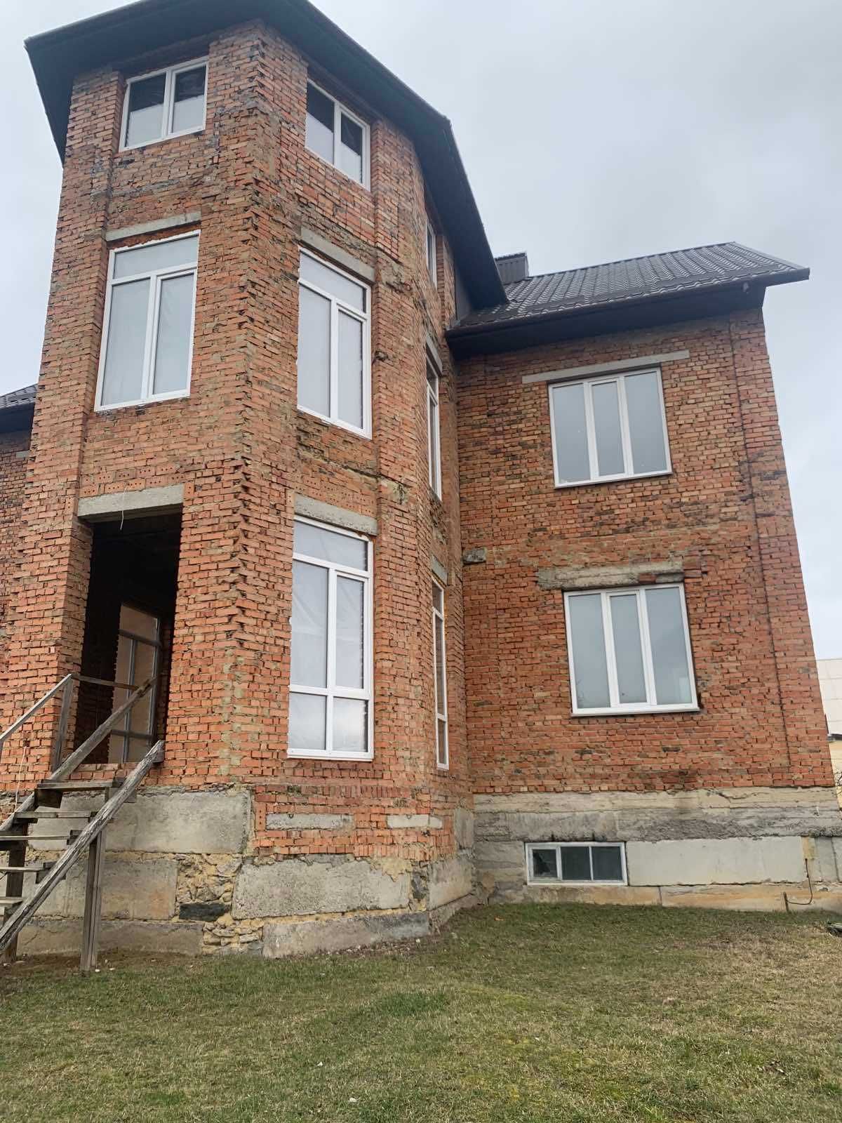 Обʼєкт нерухомості: ПЛОЩА - 300 м², ЦІНА - 80 000 $
 — HUBTRUST, Вінниця
