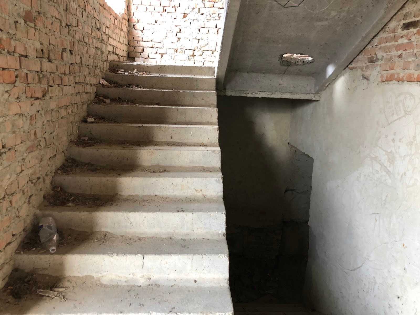 Обʼєкт нерухомості: ПЛОЩА - 2370 м², ЦІНА - 55 000 $
 — HUBTRUST, Вінниця