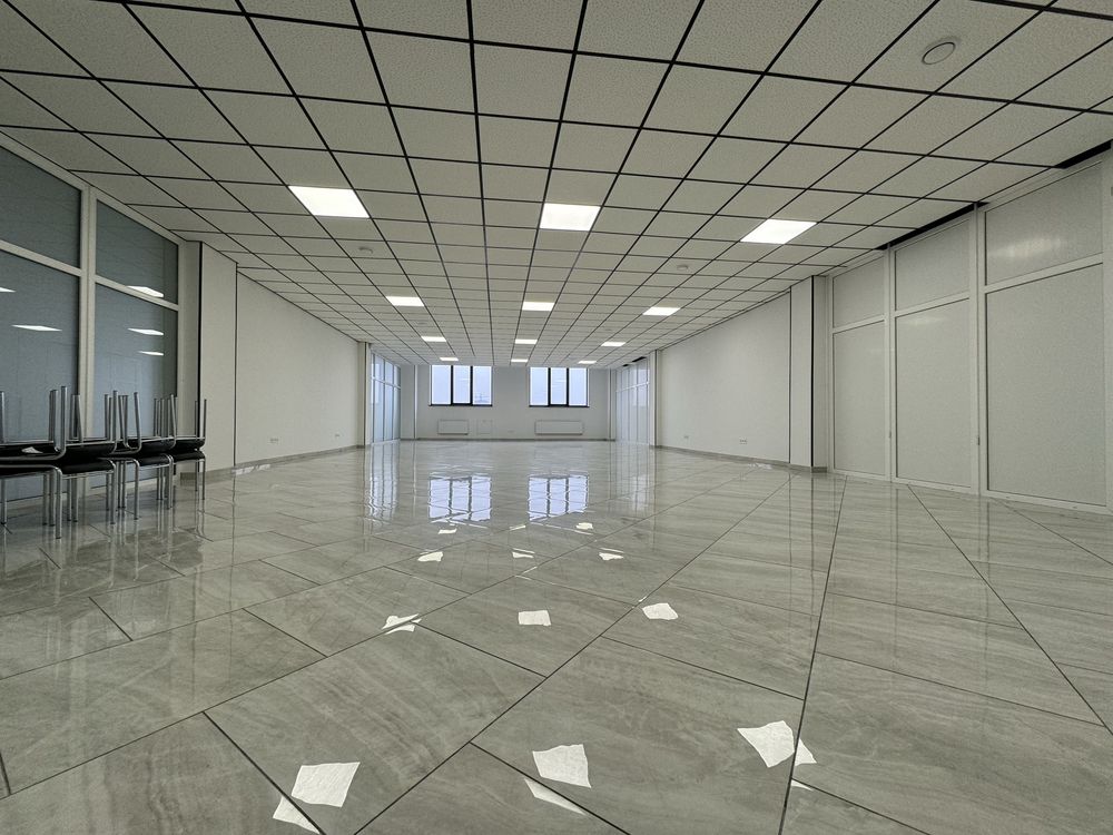 Обʼєкт нерухомості: ПЛОЩА - 250 м², ЦІНА - 9 $
 — HUBTRUST, Вінниця
