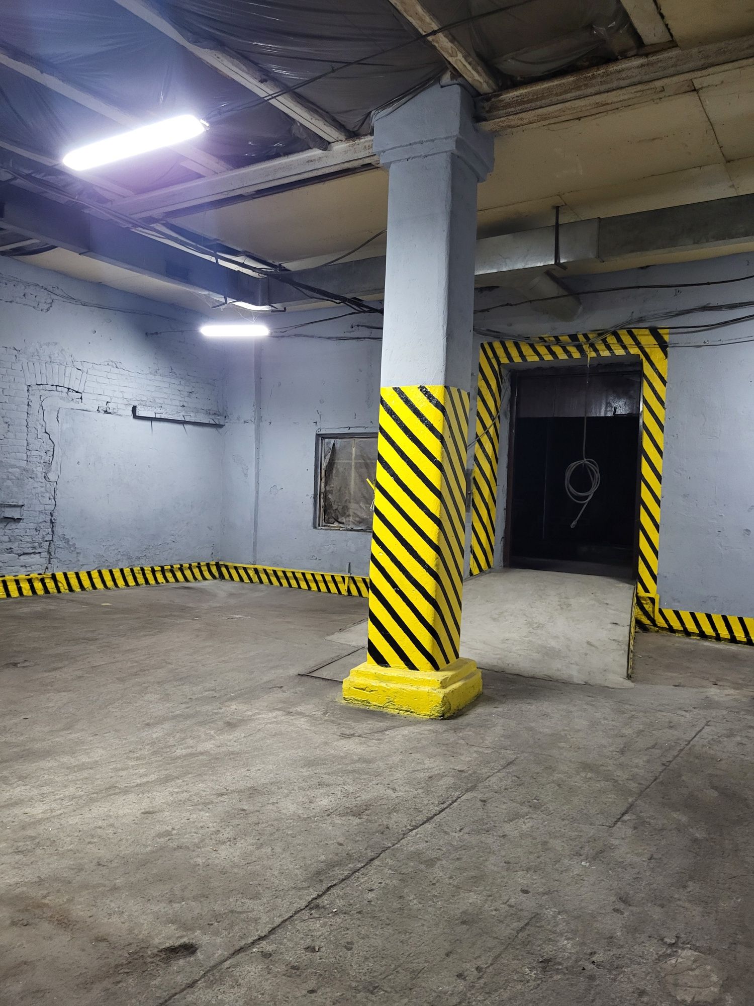 Обʼєкт нерухомості: ПЛОЩА - 450 м², ЦІНА - 2 $
 — HUBTRUST, Вінниця
