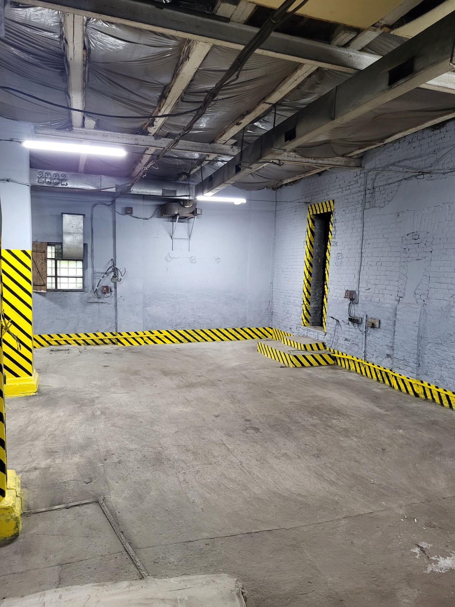 Обʼєкт нерухомості: ПЛОЩА - 450 м², ЦІНА - 2 $
 — HUBTRUST, Вінниця