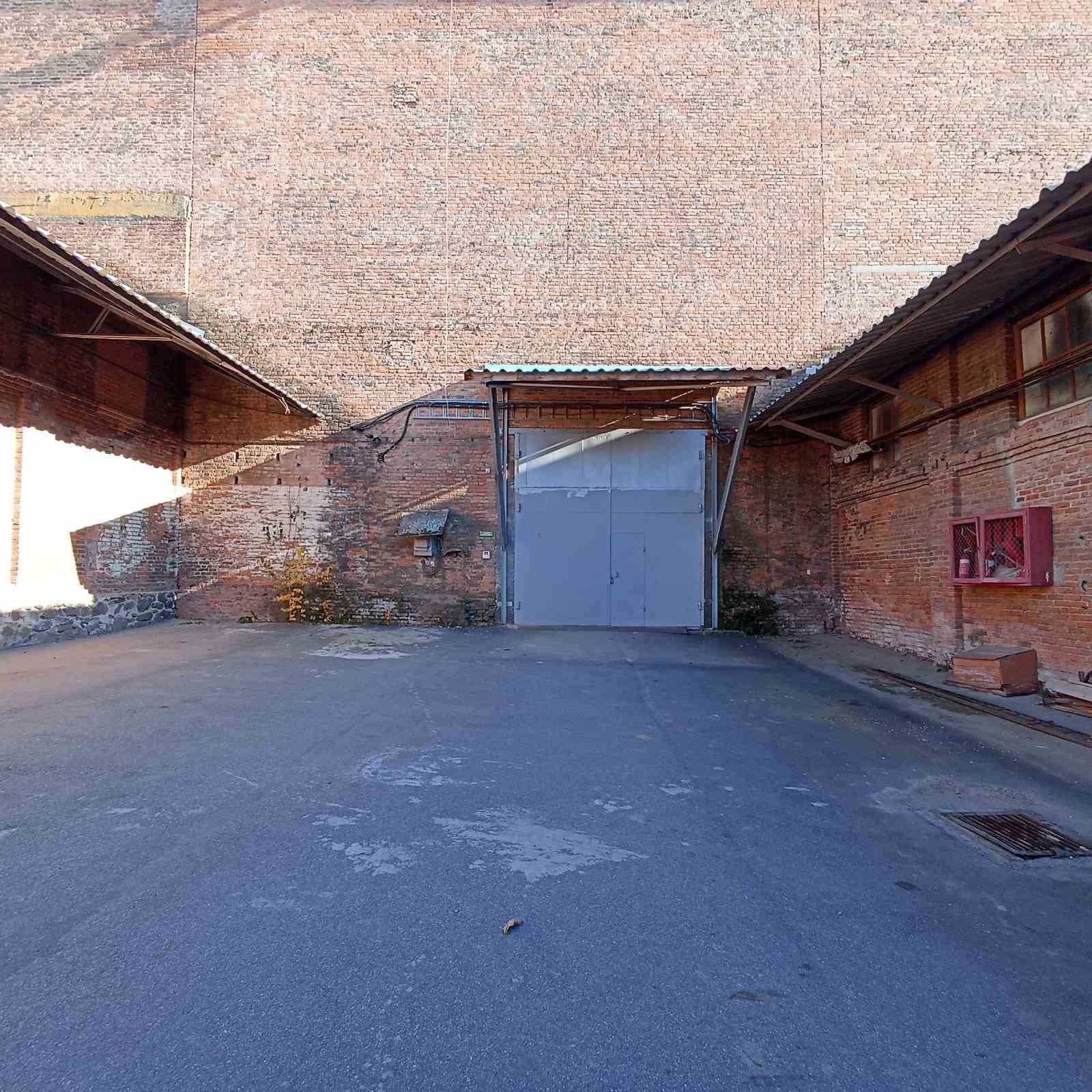 Обʼєкт нерухомості: ПЛОЩА - 700 м², ЦІНА - 1 442 $
 — HUBTRUST, Вінниця