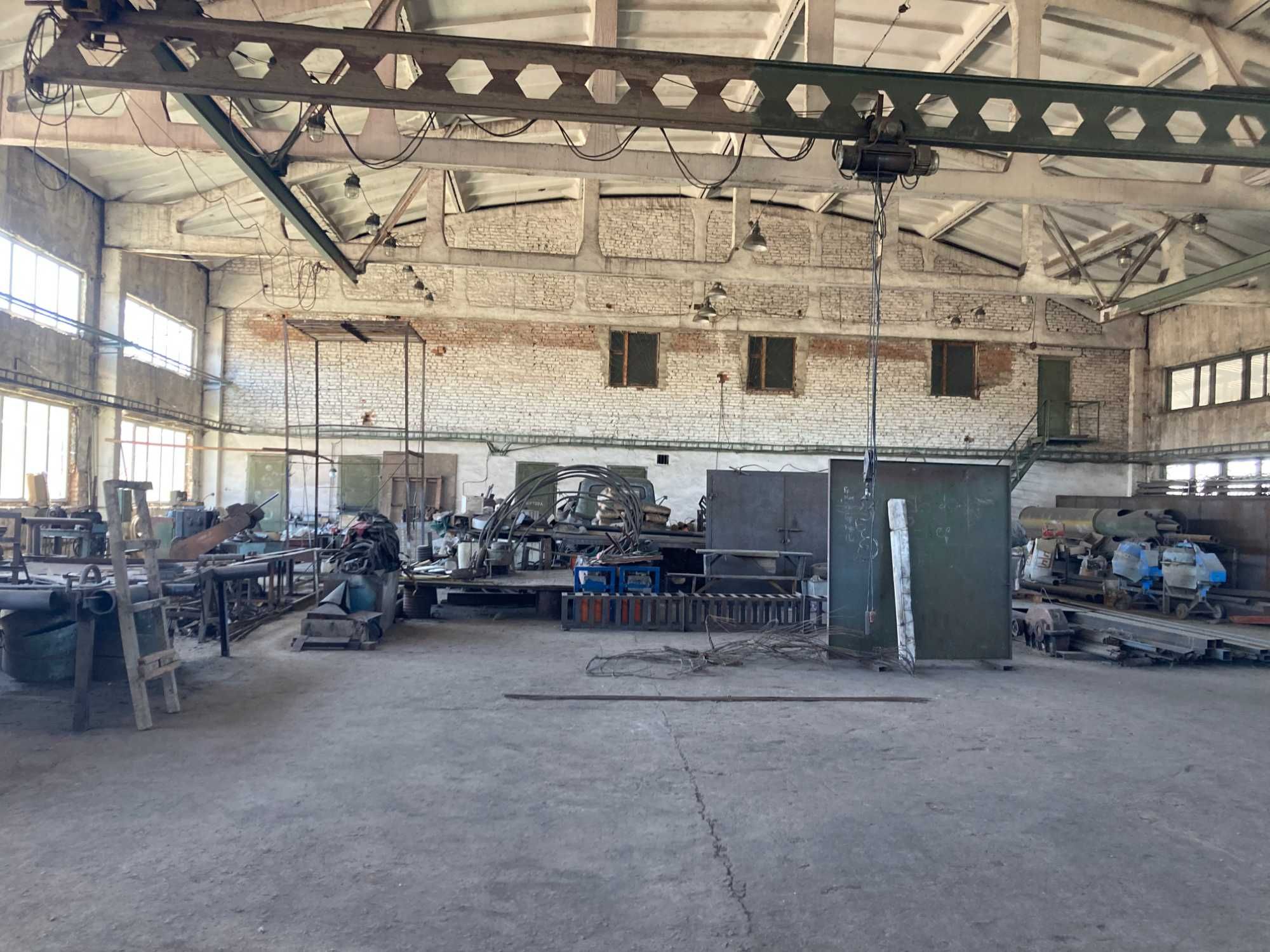 ПЛОЩА - 600 м², ЦІНА - 1 150 $
