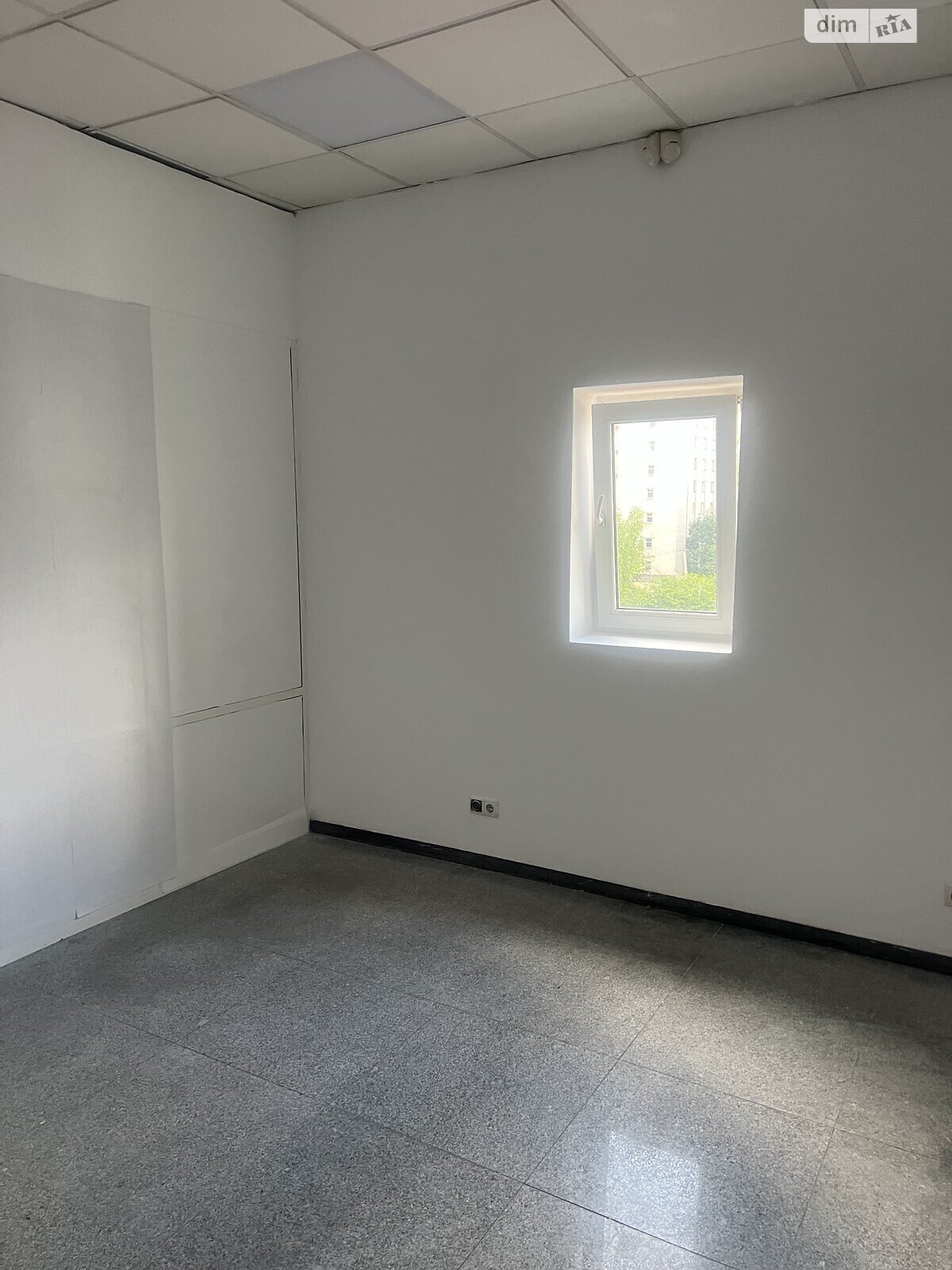 Обʼєкт нерухомості: ПЛОЩА - 11 м², ЦІНА - 3 000 $
, просп. Коцюбинського — HUBTRUST, Вінниця