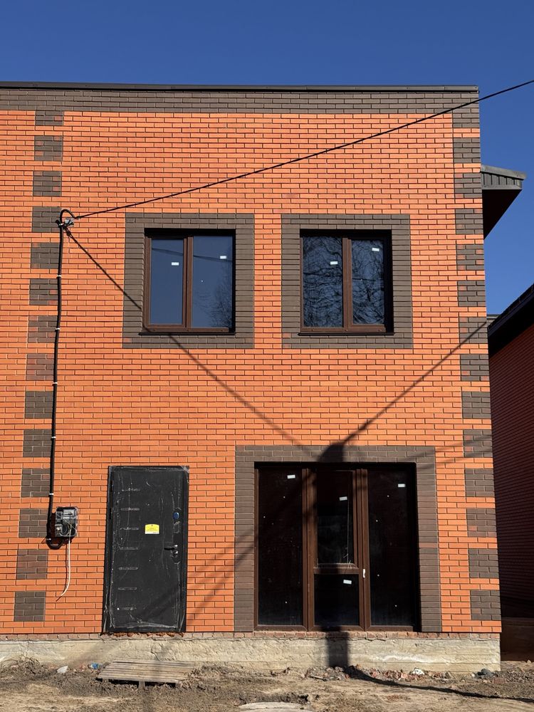 2 КІМ. БУДИНОК, ПЛОЩА - 70 м², ЦІНА - 45 000 $
