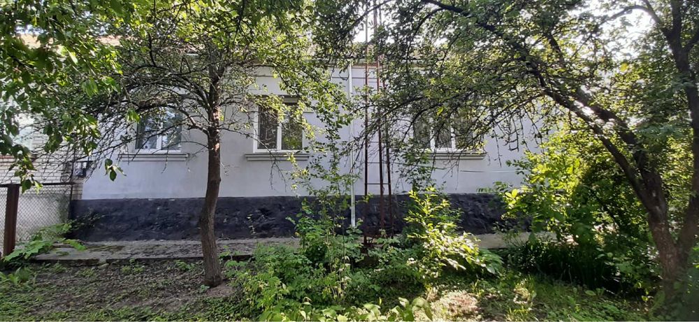 4 КІМ. БУДИНОК, ПЛОЩА - 100 м², ЦІНА - 29 999 $
