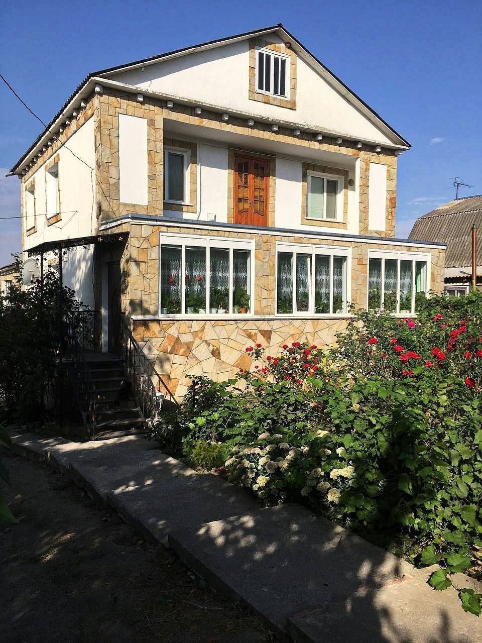 9 КІМ. БУДИНОК, ПЛОЩА - 304 м², ЦІНА - 55 000 $
