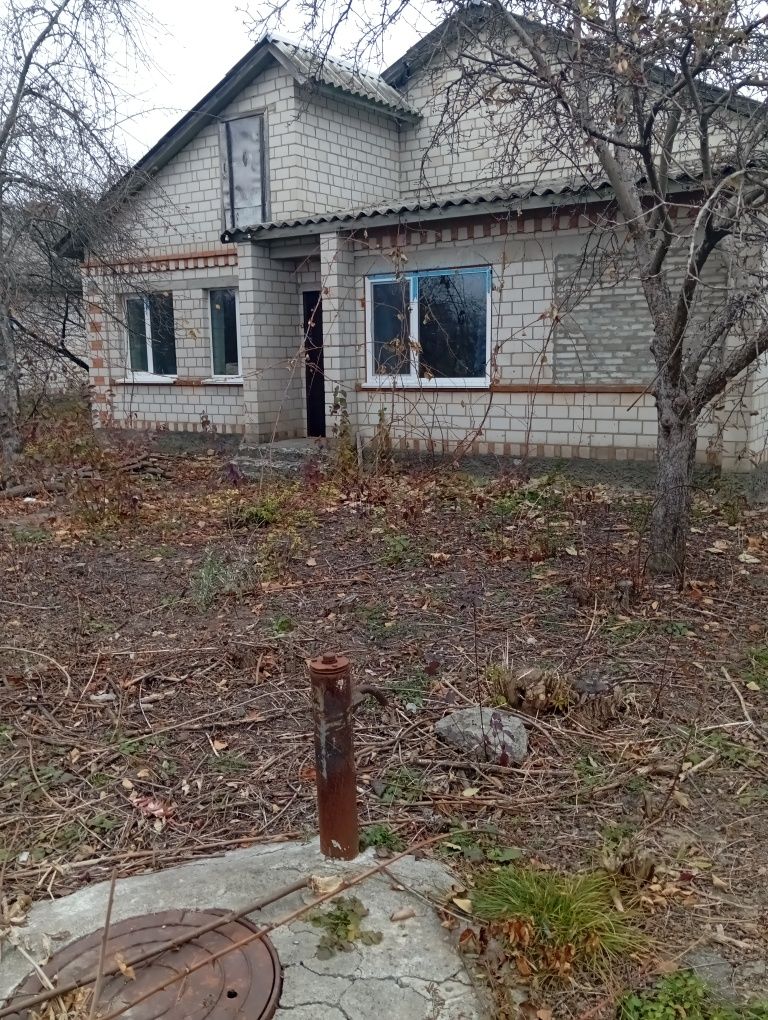 4 КІМ. БУДИНОК, ПЛОЩА - 106 м², ЦІНА - 14 000 $
